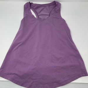 Lululemon lavender tank top. Loose fit